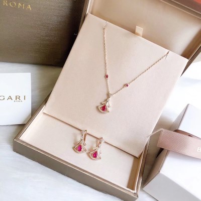 ネックレス BVLGARI ブルガリ 愛用ブランド ネックレス