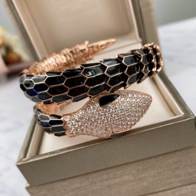 バングル BVLGARI ブルガリ 少量入荷☆限定モデル バングル