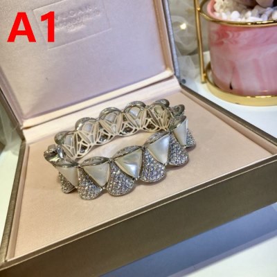 バングル BVLGARI ブルガリ 愛用ブランド バングル