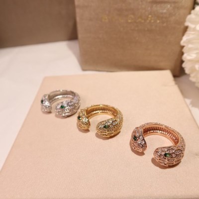 指輪 BVLGARI ブルガリ 希少 フリーサイズ