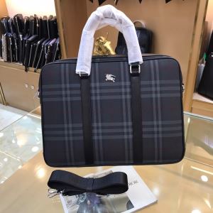 2020春夏のトレンド新商品 バーバリー BURBERRY ビジネスバッグ 今季トレンドの限定アイテム