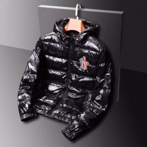 1920AWのトレンド人気新品 MONCLER モンクレール 軽量かつ防寒性に優れた新作 ダウンジャケット メンズ 秋冬に大活躍