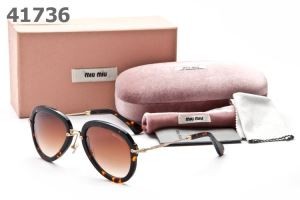 お洒落なMIU MIU ミュウミュウスーパーコピー 実用性あるサングラス
