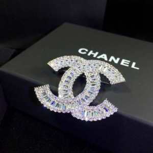 シャネル CHANEL ブローチ 2020春夏のトレンド新商品 最新のトレンドブランド人気的