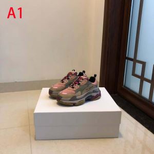 2020年春夏流行ファッション 大人の可愛さを引き立て バレンシアガ BALENCIAGA カジュアルシューズ 3色可選