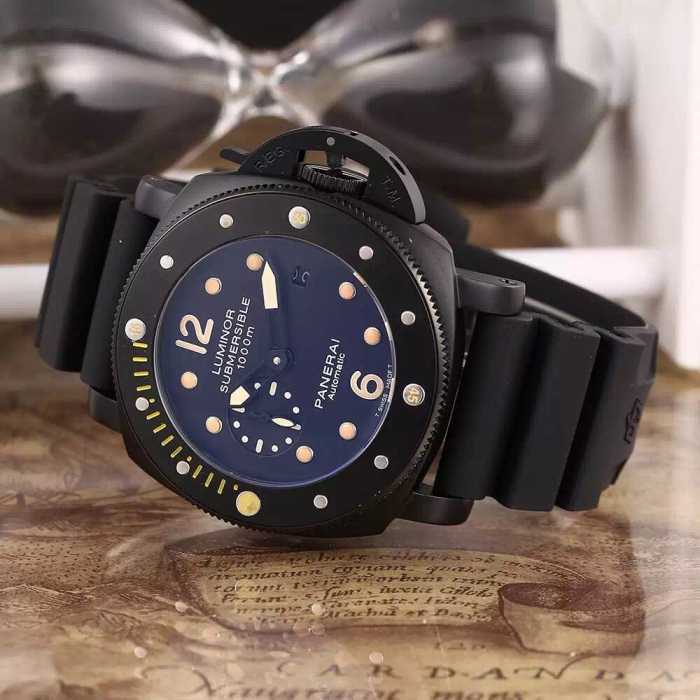 超人気美品◆ 2020 パネライ PANERAI 3針クロノグラフ 日付表示 腕時計 2色可選