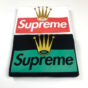 シンプルなファッション 2色可選 半袖Tシャツ この時期の一番人気は シュプリーム SUPREME