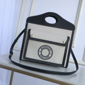 バーバリーファッションに取り入れよう BURBERRY 2020春新作 レディースバッグ