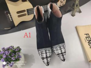 秋こそ楽しめるアイテム 多色可選 レザーブーツ フェンディ 2020秋断然ブランド推し FENDI 今年らしいおすすめ新品