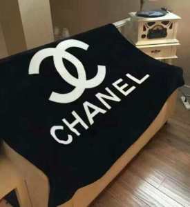 綺麗な光沢があります シャネル超柔らかい素材を採用 CHANEL ブランケット 2020年最新ファッション