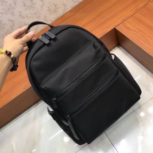 最新作おすすめしたい秋冬 プラダ PRADA 20202020秋冬流行色紹介 リュック 寒い季節トレンド上品