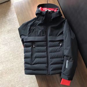 今年っぽいトレンド商品 最も安いです MONCLER モンクレール ダウンジャケット 2色可選