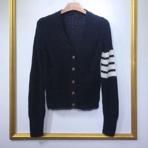 春夏のトレンドアイテム トムブラウン THOM BROWNE 2020春夏の大注目トレンド カシミヤコート 都市独特のトレンドアイテム