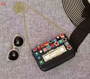 フェンディ FENDI 大人のおしゃれに2020 3色選択可ショルダーバッグ