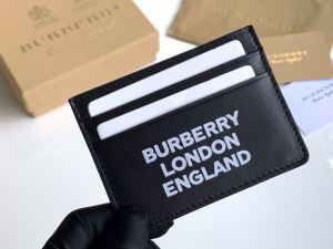 財布ウォレット 最新秋冬トレンドをチェック202020秋冬 バーバリー BURBERRY 絶対おさえるべきカラーと最新