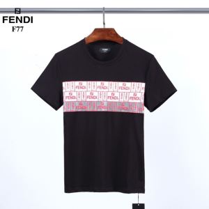 2色可選 差をつけたい人にもおすすめ 半袖Tシャツ 人気は今季も健在 フェンディ FENDI