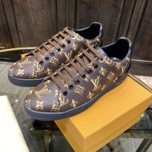 2020話題の商品 2色可選 スニーカー お値段もお求めやすい ルイ ヴィトン LOUIS VUITTON