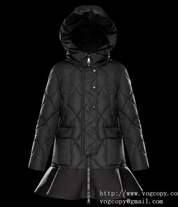 個性的 2020秋冬 MONCLER モンクレール ダウンジャケット