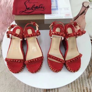 ハイヒール クリスチャンルブタン CHRISTIAN LOUBOUTINファッション度アップ 2色可選