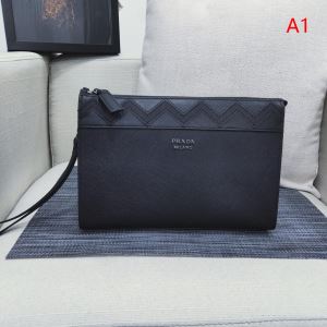 3色可選 人気ブランドの秋冬新色 ポーチ プラダ2020トレンドカラー秋冬セール PRADA とにかく完璧ブランド新作