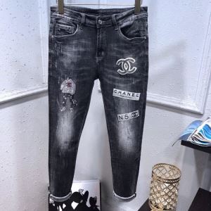 手の届くプライスが魅力的 ジーンズ 素敵なアイテム シャネル CHANEL 20...