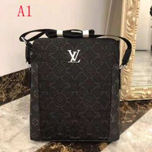 2色可選 ルイ ヴィトン LOUIS VUITTON 数量限定再入荷 ショルダーバッグ 2020秋冬の定番新品到来
