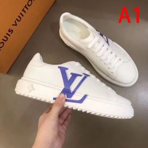 ファッショニスタを中心に新品が非常に人気 ルイ ヴィトン LOUIS 4色可選VUITTON 2020春新作 スニーカー