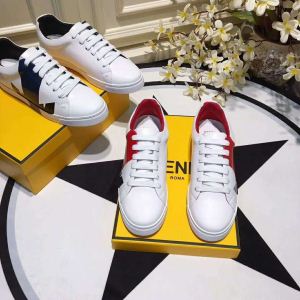 FENDI フェンディ ランニングシューズ 目前の注目ブランド 定番品質保証 今年人気定番 2色可選