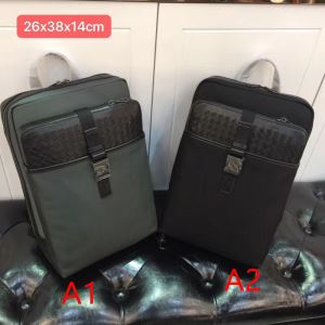 2020年春夏シーズンの人気 ボッテガ ヴェネタ BOTTEGA VENETA リュック 2色可選 魅力的なカラー使い