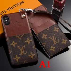 iphoneXSMAX ケース カバー LOUIS VUITTON ルイ ヴィトン 目前の注目ブランド 2020最安値 多色可選