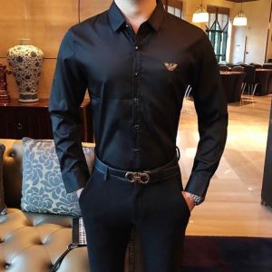 普段使いにも最適なアイテム シャツ ストリート感あふれ アルマーニ ARMANI