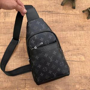 ファッショニスタ愛用 魅力をプラス ルイ ヴィトン LOUIS VUITTON 3色可選 2020最安値 斜め掛けバッグ