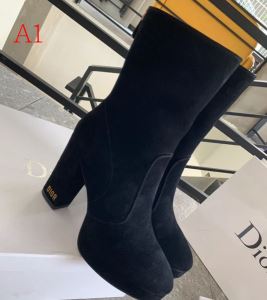 多色可選 秋にこれがはやりそう ディオール 2020秋冬トレンド押さえておきたい DIOR おしゃれに秋を迎えるために レザーブーツ