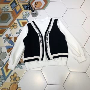 人気ブランドの秋冬新色 バーバリー 2020トレンドカラー秋冬セール BURBERRY ニットコート とにかく完璧ブランド新作