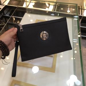 おしゃれデザインも大人気 ヴェルサーチVERSACE ポーチ 3色可選 2020...