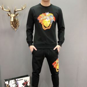 世界的に希少な2020秋冬新作 上下セット VERSACE ヴェルサーチ おしゃれでおすすめ今季トレンド